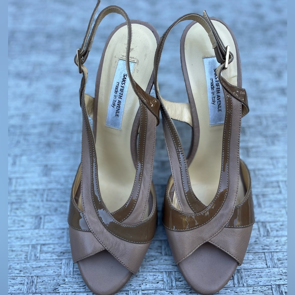 Saks Fifth Avenue  Vero Cuolo tan/brown heels.